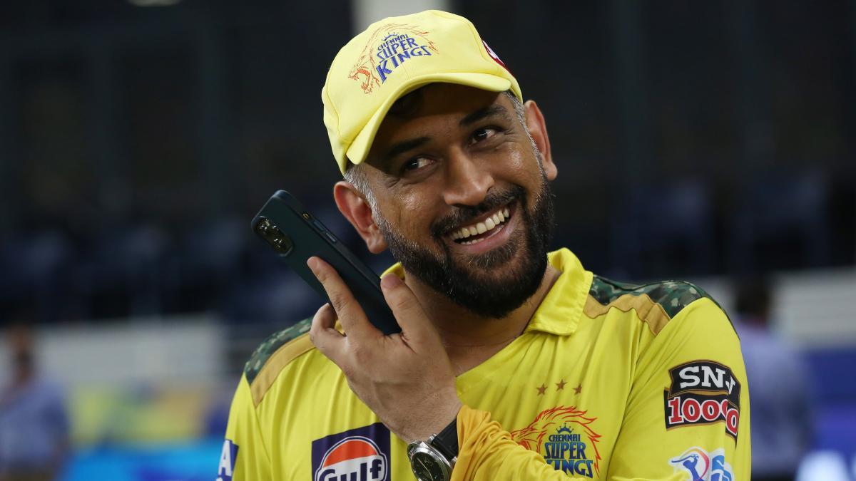 MS Dhoni invests in Garuda Aerospace; becomes brand ambassador MS Dhoni invests in Garuda Aerospace; becomes brand ambassador