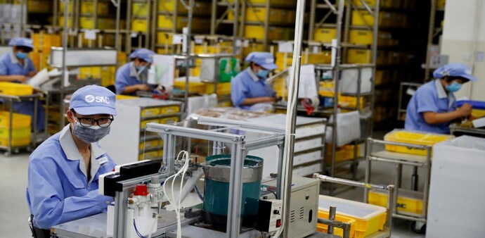 Asia's factory activity slows in May as China's COVID-19 curbs continue (Photo: Reuters) Asia's factory activity slows in May as China's COVID-19 curbs continue (Photo: Reuters)