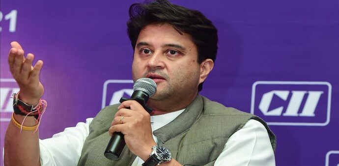 Rs 80 cr-Rs 100 cr revenue from air sports in India currently: Scindia Rs 80 cr-Rs 100 cr revenue from air sports in India currently: Scindia