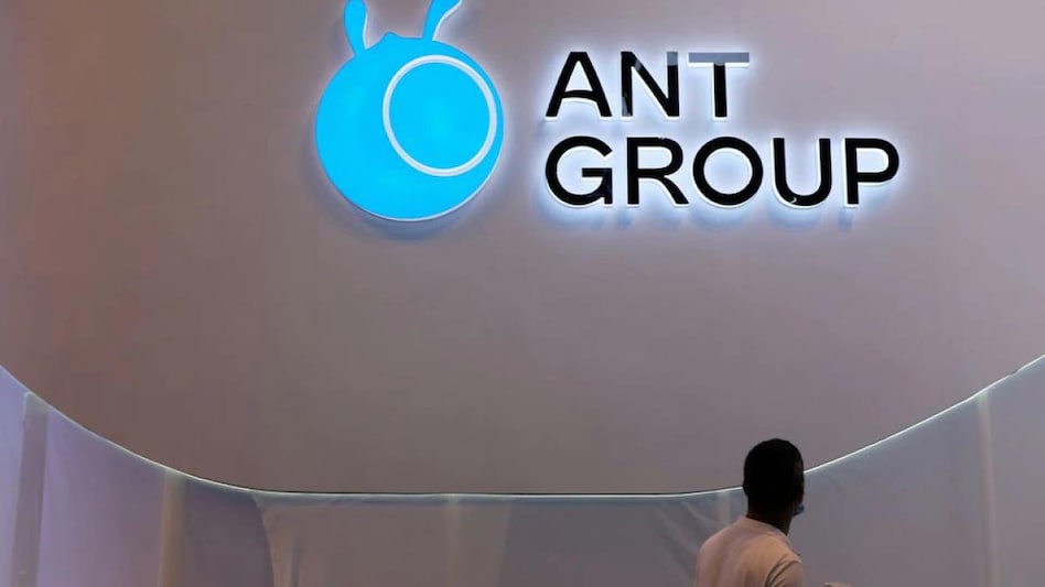 A man walks past an Ant Group logo at the World Artificial Intelligence Conference (WAIC) in Shanghai, China July 8, 2021. (Photo: Reuters) A man walks past an Ant Group logo at the World Artificial Intelligence Conference (WAIC) in Shanghai, China July 8, 2021. (Photo: Reuters)