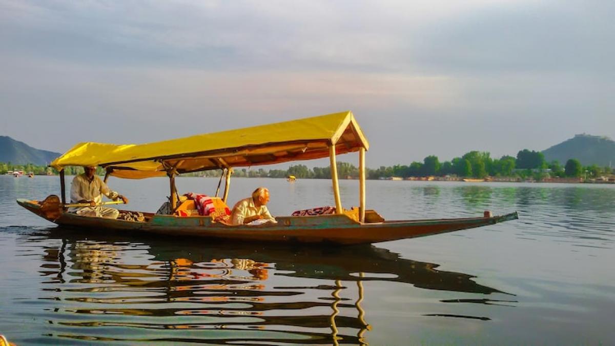 5.2 magnitude earthquake hits J&K 5.2 magnitude earthquake hits J&K