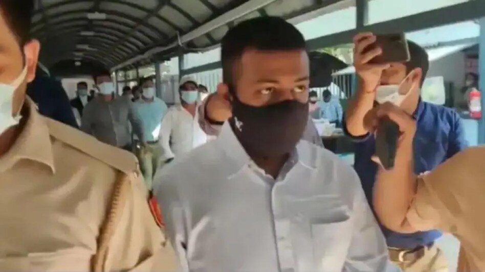 Chandrashekhar had approached the apex court claiming that his life was under threat in Tihar jail and he wanted to be shifted to a jail outside Delhi. Chandrashekhar had approached the apex court claiming that his life was under threat in Tihar jail and he wanted to be shifted to a jail outside Delhi.