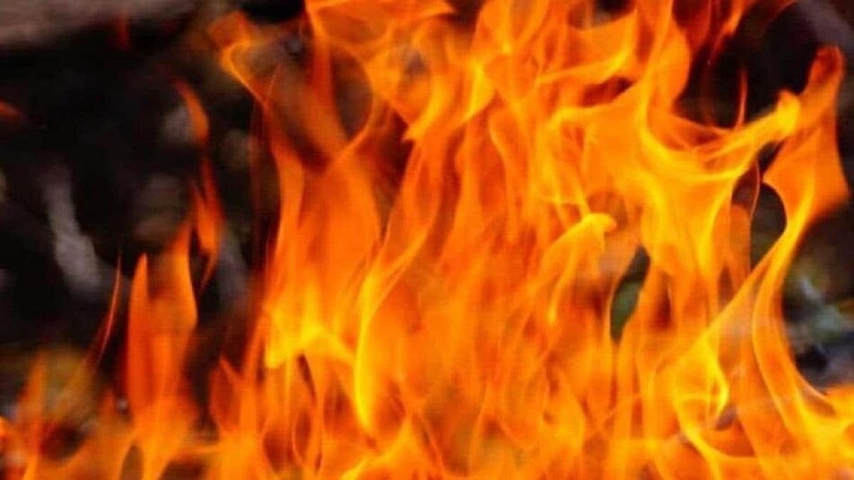 Nobody was trapped or received any injuries, Delhi Fire Service Director Atul Garg said. Nobody was trapped or received any injuries, Delhi Fire Service Director Atul Garg said.