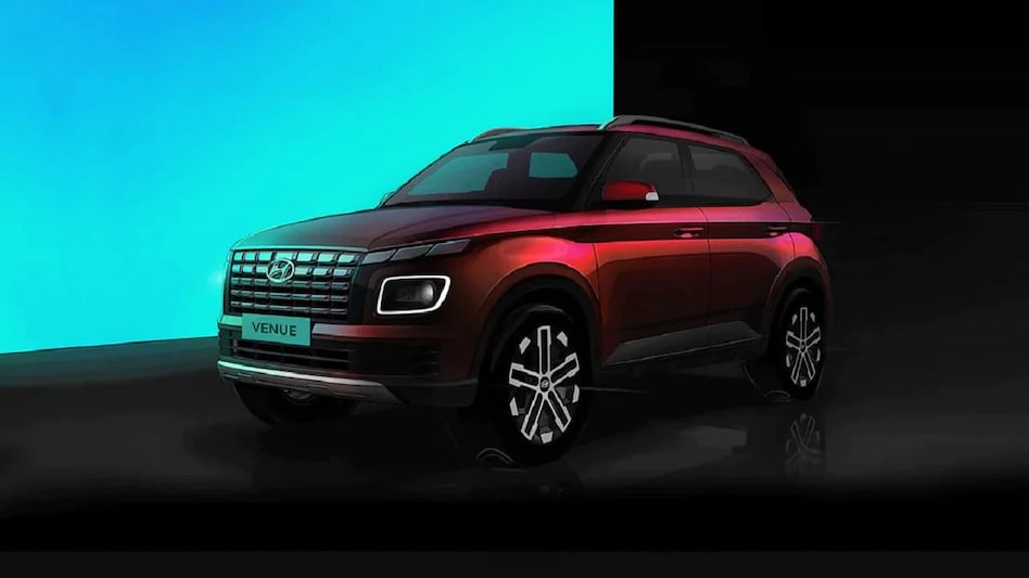 Hyundai rolls out the new VENUE with prices starting at Rs.7.53 lakh Hyundai rolls out the new VENUE with prices starting at Rs.7.53 lakh