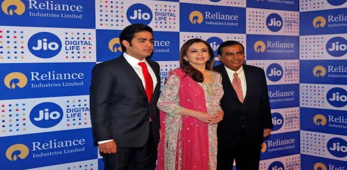 Akash Ambani is the eldest son of Mukesh Ambani and Nita Ambani. (Photo: Reuters) Akash Ambani is the eldest son of Mukesh Ambani and Nita Ambani. (Photo: Reuters)