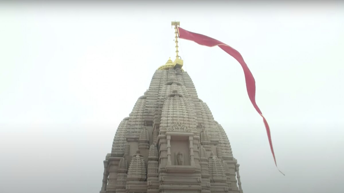 PM Modi unfurls flag atop Gujarat's Mahakali temple after dargah shifted amicably