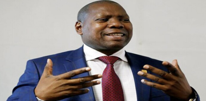 South Africans heaved a sigh of relief as Health Minister Joe Phaahla announced that they will no longer be compelled to wear masks South Africans heaved a sigh of relief as Health Minister Joe Phaahla announced that they will no longer be compelled to wear masks