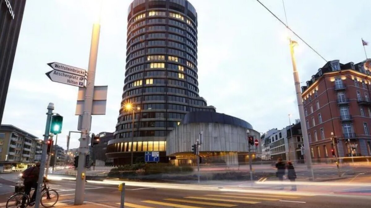 Banking body BIS urges strong round of global rate hikes to combat inflation