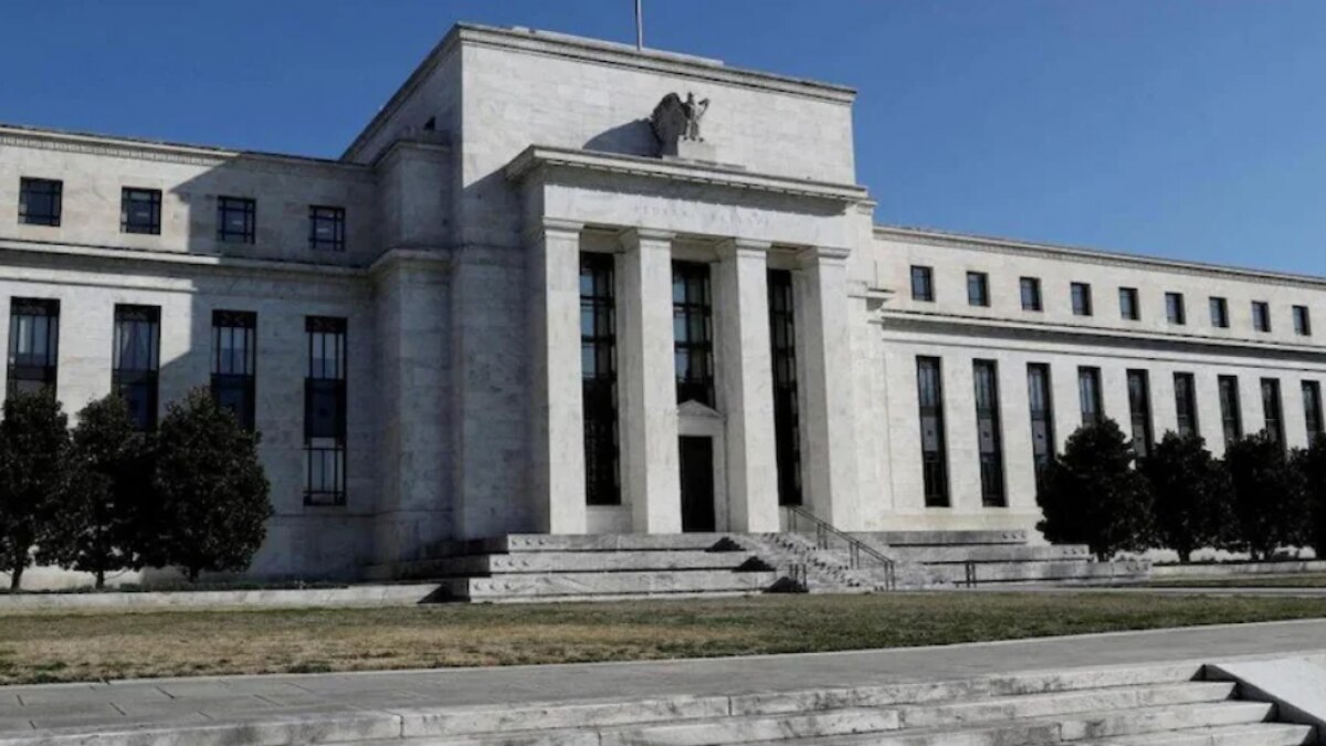 Four major US banks increase dividends after stress tests