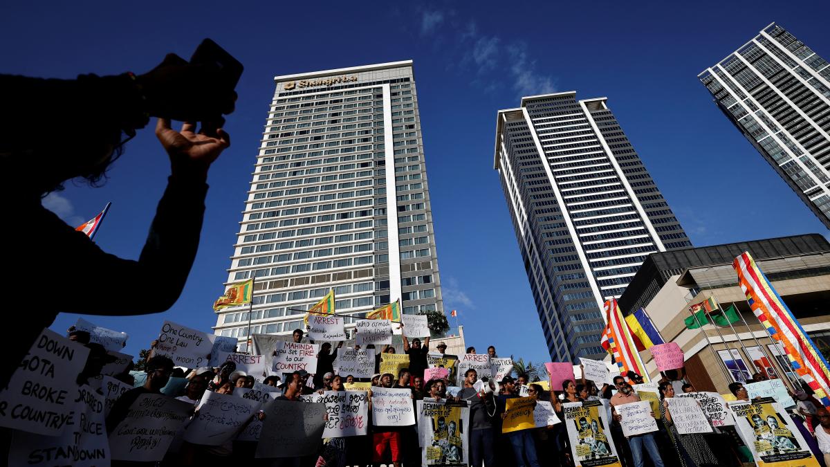 Crisis-hit Sri Lanka hopes for over $1 billion in foreign investment this year (Photo: Reuters) Crisis-hit Sri Lanka hopes for over $1 billion in foreign investment this year (Photo: Reuters)