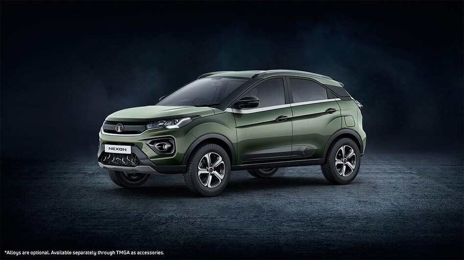 Tata Motors launches new Nexon XM+ (S) variant: Check price, specs Tata Motors launches new Nexon XM+ (S) variant: Check price, specs