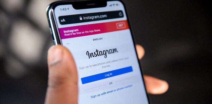 Instagram DMs and Facebook Messenger have been facing issues since July 5 evening Instagram DMs and Facebook Messenger have been facing issues since July 5 evening