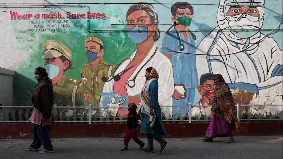 The number of active cases in Delhi stands at 1,960, up from 1,942 the previous day. The number of active cases in Delhi stands at 1,960, up from 1,942 the previous day.