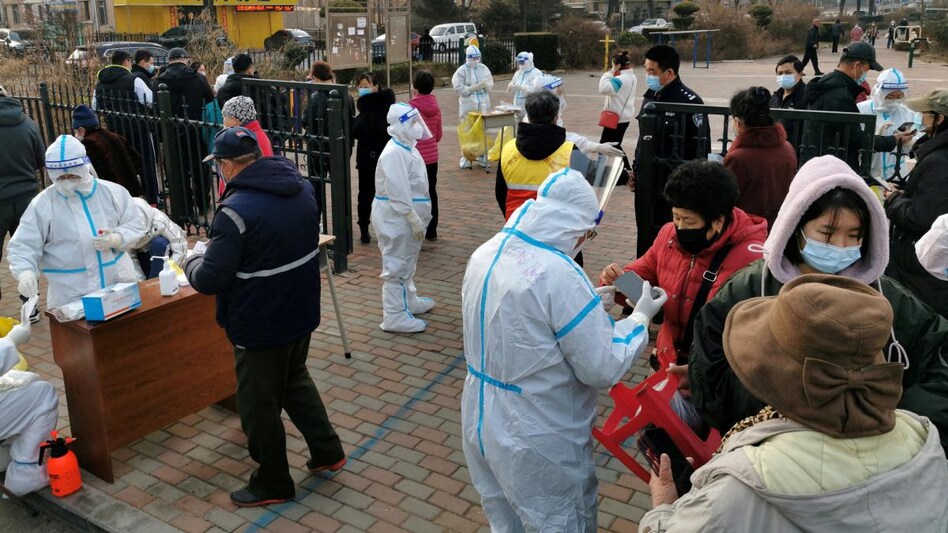 China reports new Omicron variant: Beijing makes vaccine proof mandatory for public (Photo: Reuters) China reports new Omicron variant: Beijing makes vaccine proof mandatory for public (Photo: Reuters)