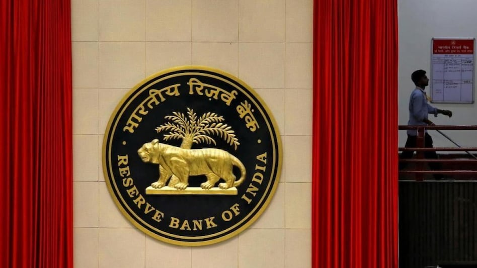 RBI's new trade settlement move to reduce pressure on rupee: Experts RBI's new trade settlement move to reduce pressure on rupee: Experts