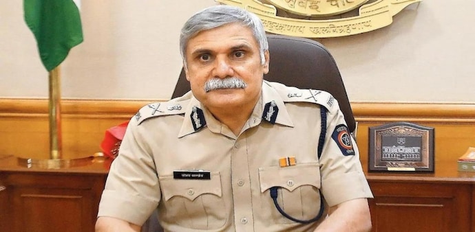 NSE phone tapping case: ED arrests ex-Mumbai Police commissioner Sanjay Pandey NSE phone tapping case: ED arrests ex-Mumbai Police commissioner Sanjay Pandey