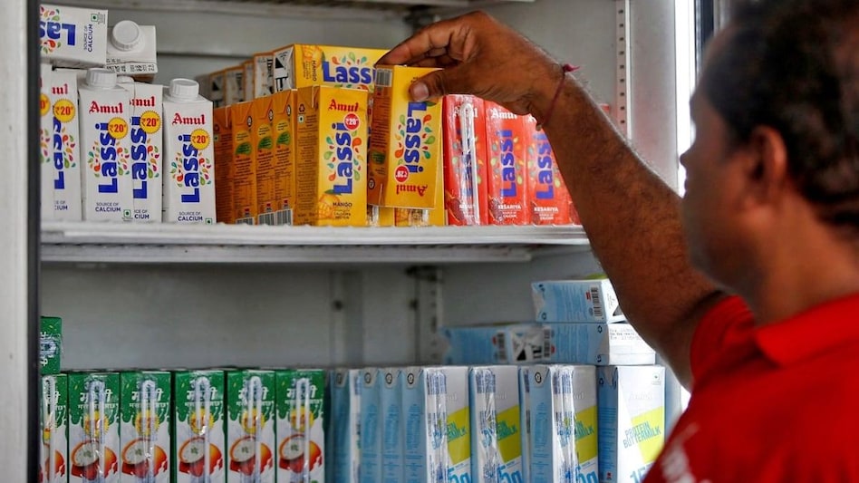 Amul cooperative's group turnover rises 15 pc to Rs 61,000 crore Amul cooperative's group turnover rises 15 pc to Rs 61,000 crore