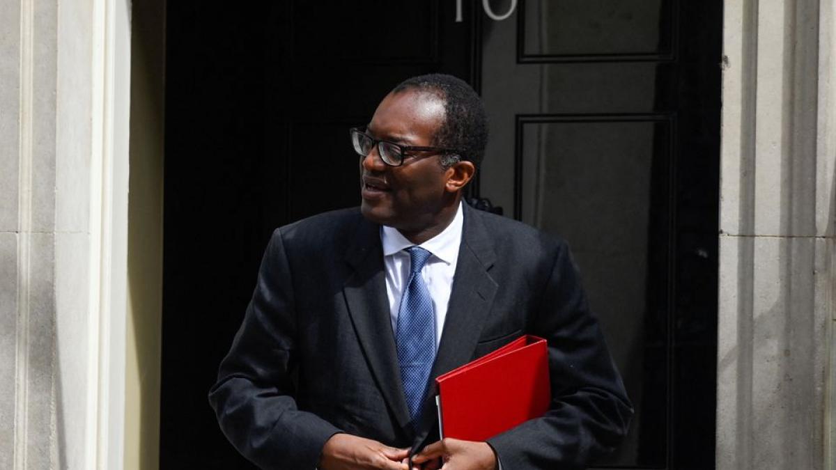 UK to extend loan support for small businesses by 2 years
