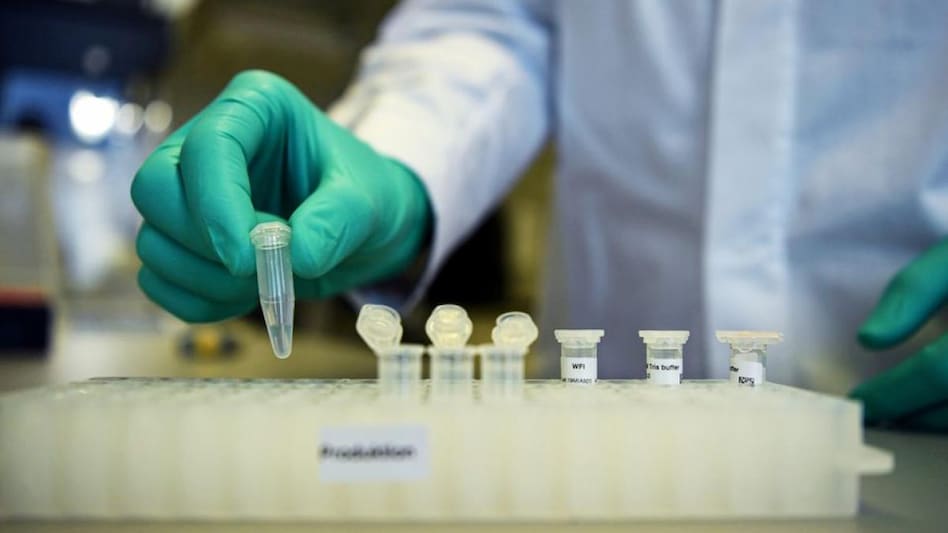 Micronesia's first COVID-19 outbreak balloons, causing alarm (Photo: Reuters) Micronesia's first COVID-19 outbreak balloons, causing alarm (Photo: Reuters)