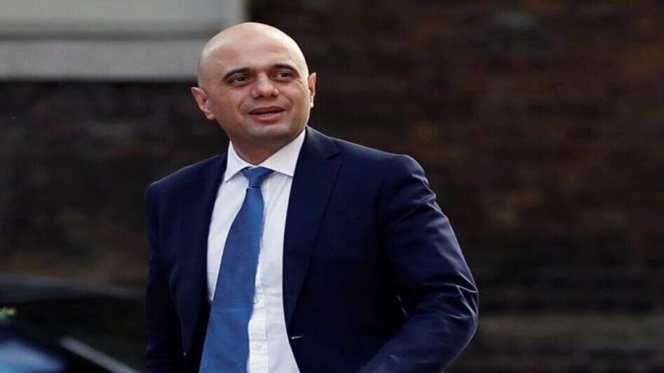 Party members would elect a new party leader over the summer, who would then become prime minister. Party members would elect a new party leader over the summer, who would then become prime minister.