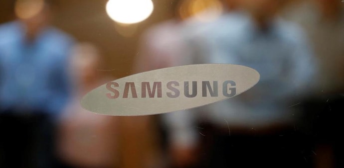 Samsung is eyeing a revenue of $1 billion Samsung is eyeing a revenue of $1 billion