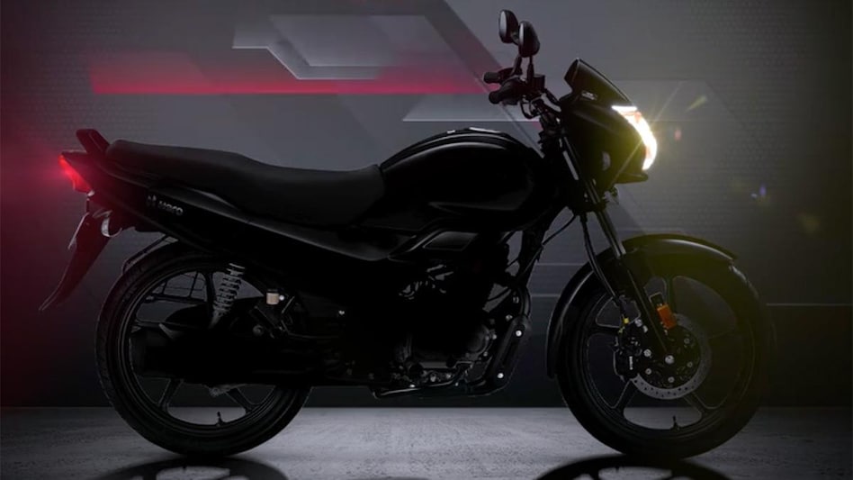 The upcoming Super Splendor is likely to go up against the likes of the Honda Shine and TVS Raider. The upcoming Super Splendor is likely to go up against the likes of the Honda Shine and TVS Raider.