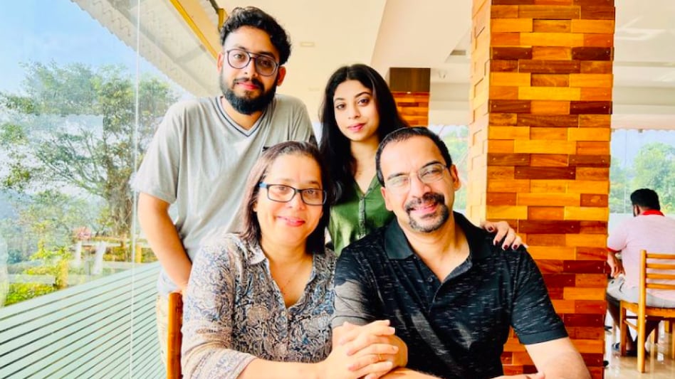 Jasmin with husband David, and children Ryan and Riona (Image: The Christie/family handout) Jasmin with husband David, and children Ryan and Riona (Image: The Christie/family handout)