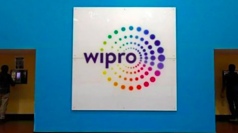 Sequentially, the net profit decreased 16.9 per cent from Rs 3,087 crore in the previous quarter (Q4FY22). Sequentially, the net profit decreased 16.9 per cent from Rs 3,087 crore in the previous quarter (Q4FY22).