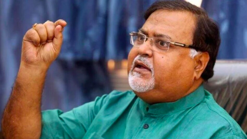 Meanwhile, the West Bengal government on Thursday removed Partha Chatterjee from the ministry with immediate effect. Meanwhile, the West Bengal government on Thursday removed Partha Chatterjee from the ministry with immediate effect.