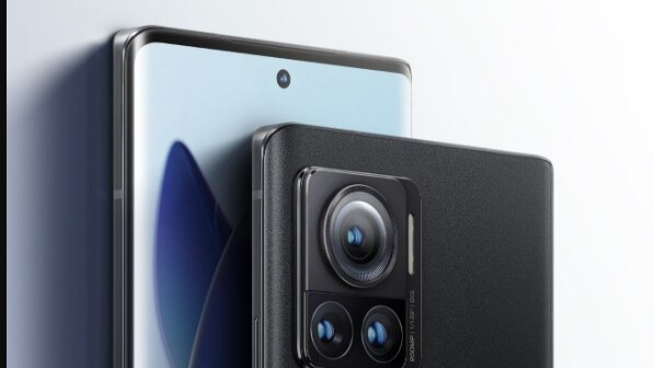Moto Edge X30 Pro design leaked ahead of August 2 launch, looks premium - Vimarsana News