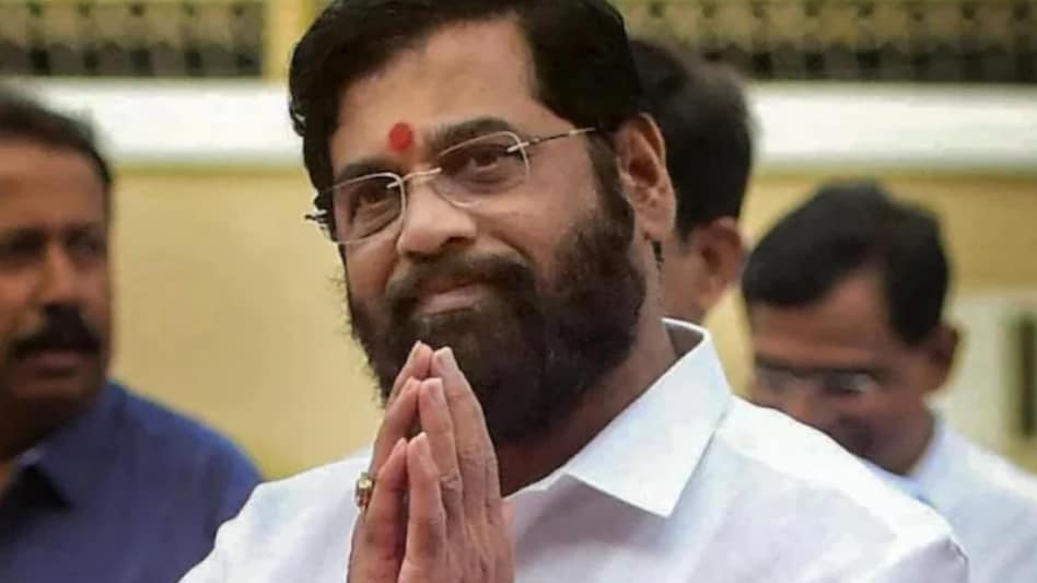 Maharashtra govt to reduce VAT on fuel soon: Eknath Shinde Maharashtra govt to reduce VAT on fuel soon: Eknath Shinde