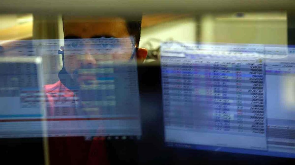 Asian shares bounce on Monday Asian shares bounce on Monday
