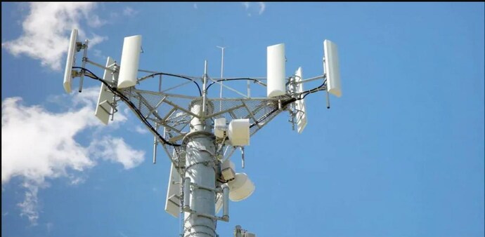 A total of 72,097.85 MHz of spectrum worth at least Rs 4.3 lakh crore will be put on the block during the auction, set to commence on July 26, 2022. (representatve image) A total of 72,097.85 MHz of spectrum worth at least Rs 4.3 lakh crore will be put on the block during the auction, set to commence on July 26, 2022. (representatve image)