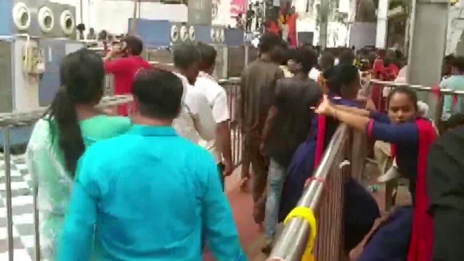 As soon as the temple opened at around 4.30 am, the devotees flocked for 'darshan'. As soon as the temple opened at around 4.30 am, the devotees flocked for 'darshan'.