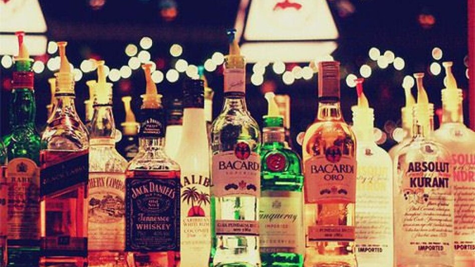 The new liquor policy by AAP government has been scrapped off. The new liquor policy by AAP government has been scrapped off.