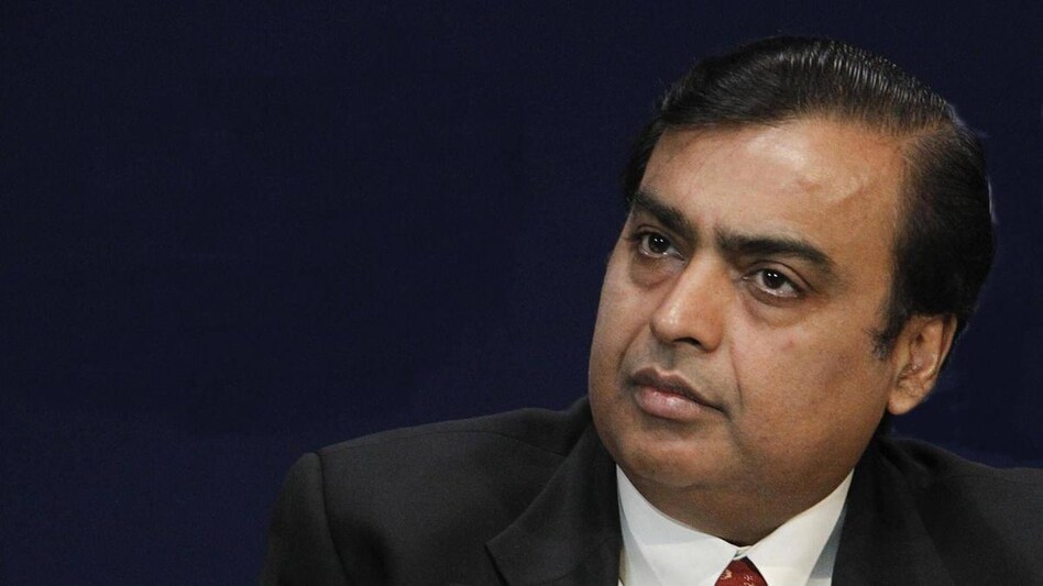 Mukesh Ambani conducted the 45th Reliance AGM from the metaverse Mukesh Ambani conducted the 45th Reliance AGM from the metaverse