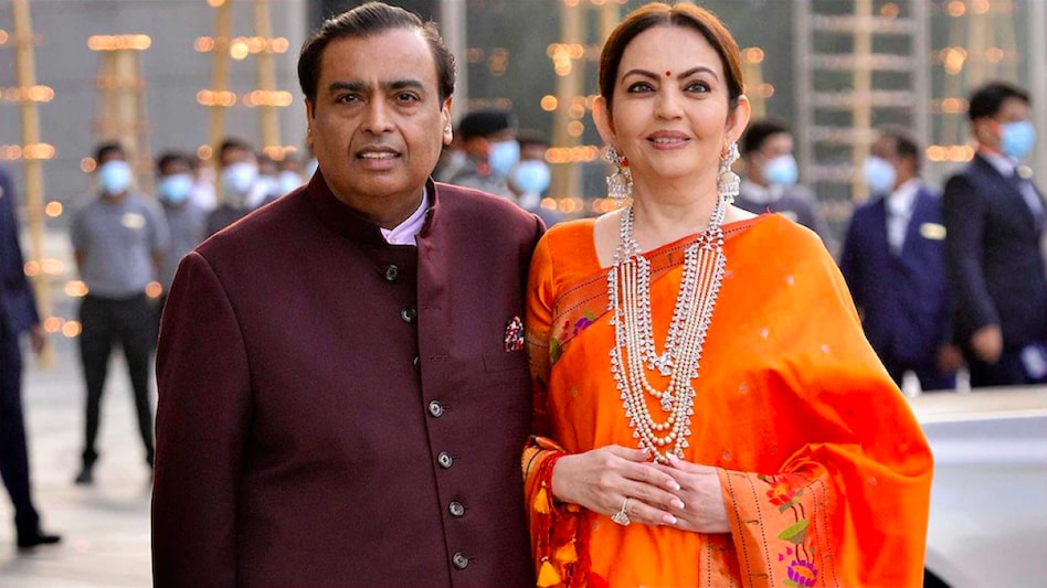 Ambanis received threat calls Ambanis received threat calls