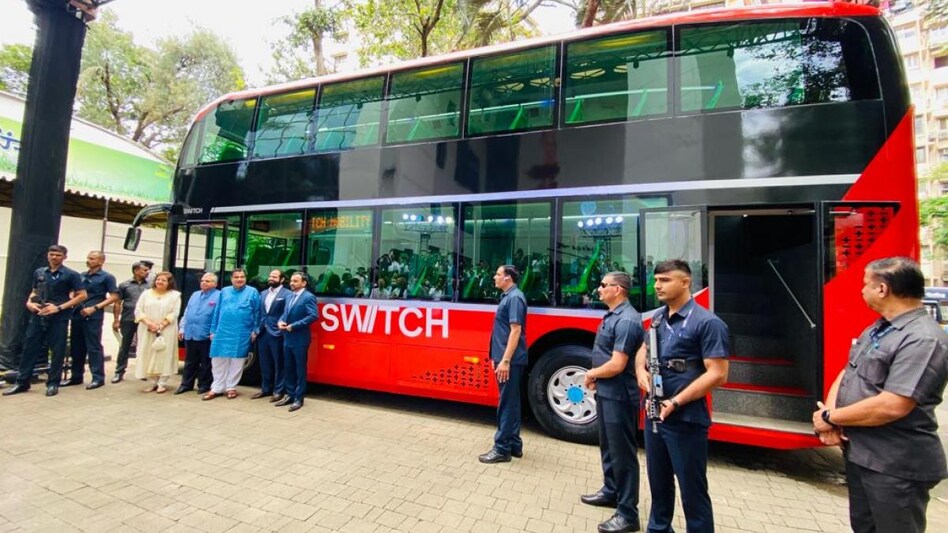 The BEST will hire drivers from private operators, who will also look into the maintenance and operational cost of the buses. The BEST will hire drivers from private operators, who will also look into the maintenance and operational cost of the buses.