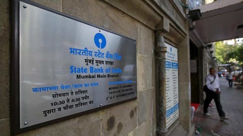 Fake message alert! SBI users get message to update PAN details (Photo: Reuters) Fake message alert! SBI users get message to update PAN details (Photo: Reuters)