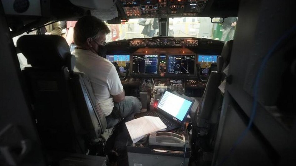 Pilot of prominent airline fails drug test; DGCA removes him from duty (Representative image: Reuters) Pilot of prominent airline fails drug test; DGCA removes him from duty (Representative image: Reuters)