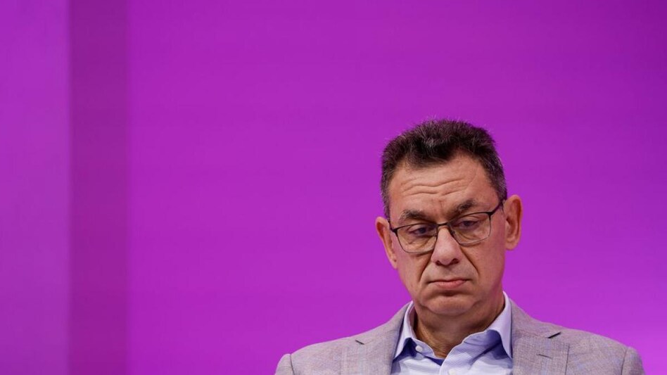 Pfizer CEO Bourla shows mild symptoms after testing positive for COVID-19 (Photo: Reuters) Pfizer CEO Bourla shows mild symptoms after testing positive for COVID-19 (Photo: Reuters)