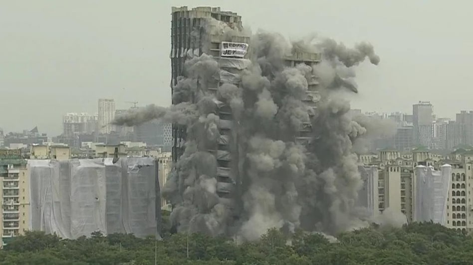 These twin towers were part of Supertech's Emarald Court project at Sector 93 A on Noida Expressway. These twin towers were part of Supertech's Emarald Court project at Sector 93 A on Noida Expressway.