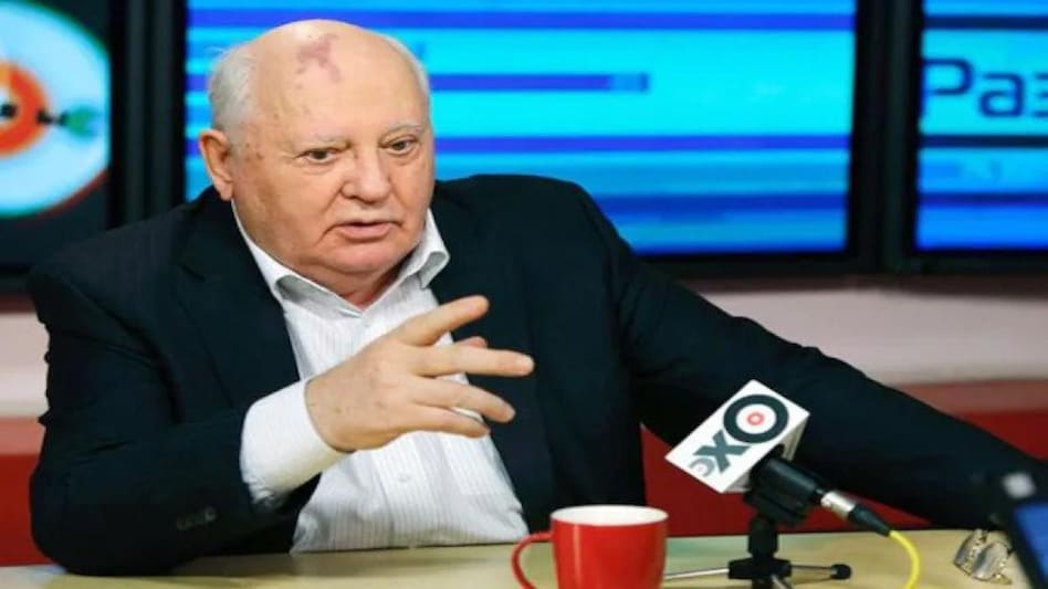 "Mikhail Gorbachev passed away tonight after a serious and protracted disease," said Russia's Central Clinical Hospital. "Mikhail Gorbachev passed away tonight after a serious and protracted disease," said Russia's Central Clinical Hospital.