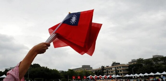 Taiwan’s foreign ministry claimed that China imitated North Korea by firing missiles into waters near the island earlier in the day. Taiwan’s foreign ministry claimed that China imitated North Korea by firing missiles into waters near the island earlier in the day.