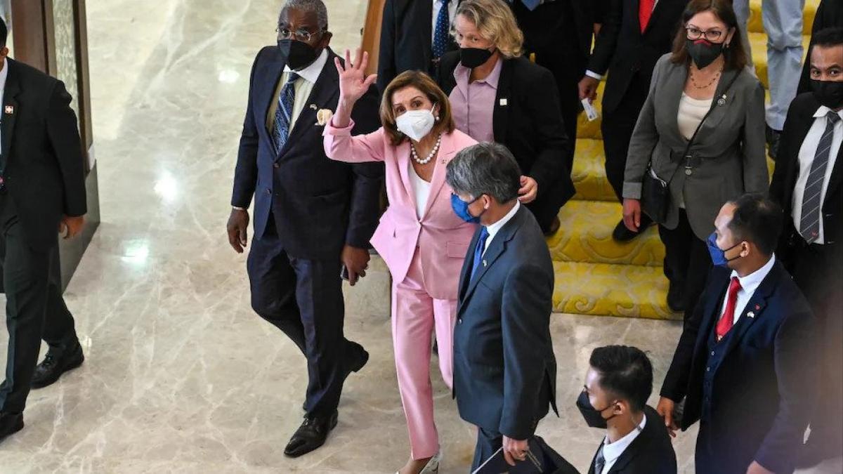 As Nancy Pelosi lands in Taiwan, China warns 'severe impact' on ties with US