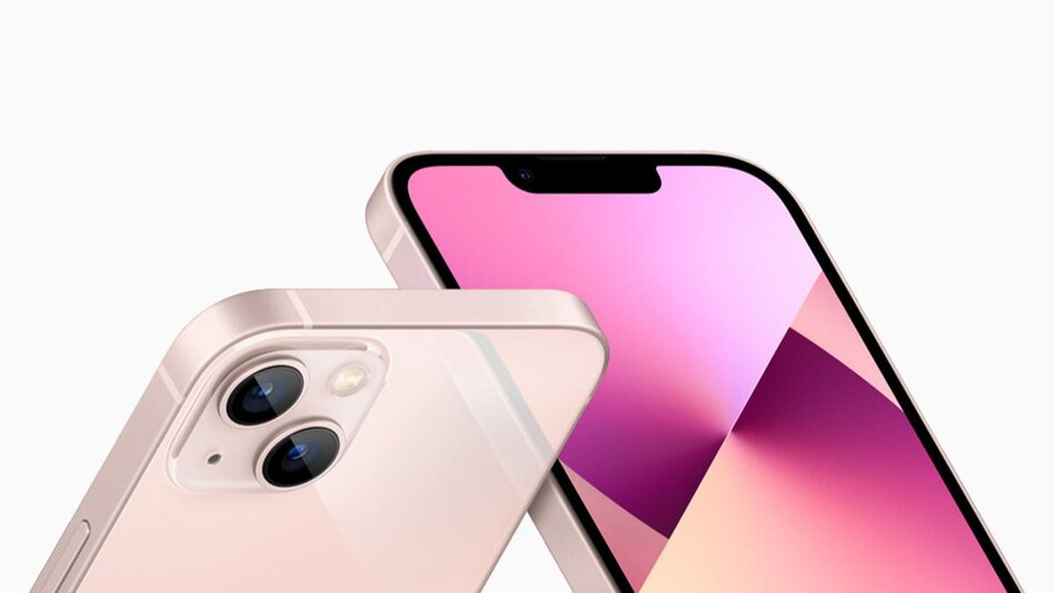 Want to buy iPhone 12 or iPhone 13? It is better you wait for another month Want to buy iPhone 12 or iPhone 13? It is better you wait for another month