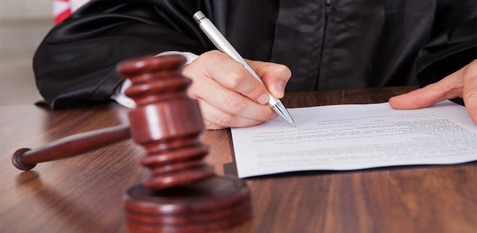 ‘Moonlighting’ is a double-edged sword! Beware of legal repercussions ‘Moonlighting’ is a double-edged sword! Beware of legal repercussions