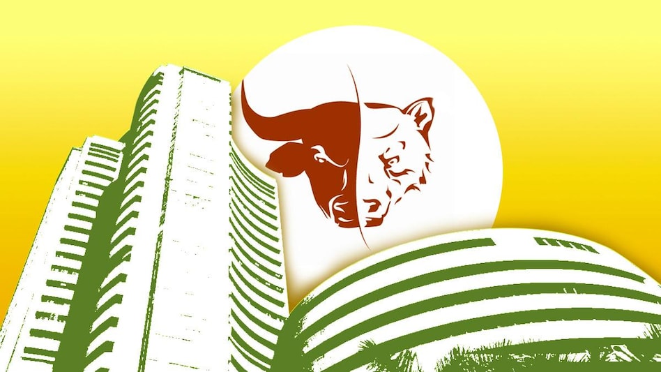 BSE Bankex was the top sectoral loser, falling 312 pts to 43,346 BSE Bankex was the top sectoral loser, falling 312 pts to 43,346