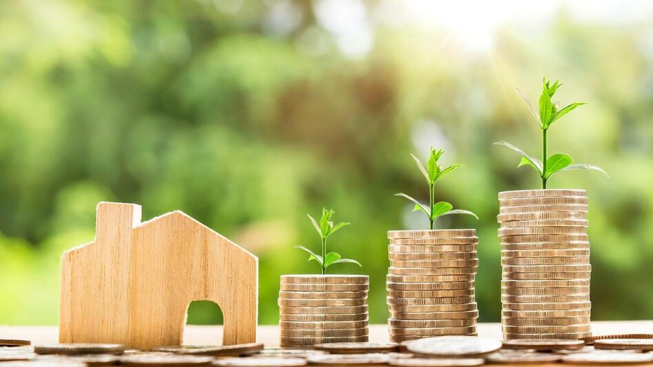 With this, the equated monthly instalments (EMIs) on home loans linked to LIC HFL’s prime lending rate are also expected to go up. With this, the equated monthly instalments (EMIs) on home loans linked to LIC HFL’s prime lending rate are also expected to go up.