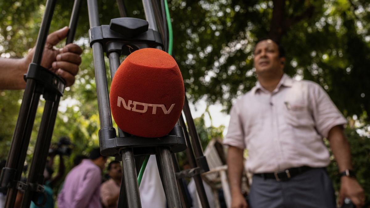 NDTV vs Adani: Promoter group RRPR has written to SEBI seeking clarification on an earlier order NDTV vs Adani: Promoter group RRPR has written to SEBI seeking clarification on an earlier order